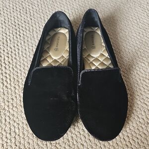 Birdies Women's Black Velvet Loafers Sz 7